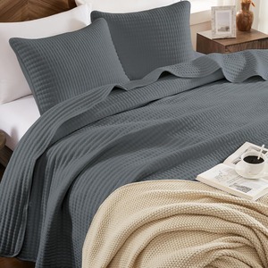 Copriletto Grey trapunta Set di biancheria da letto per tutte le stagioni con 2 cuscini Shams adatti per letto, divano - Product Image 3