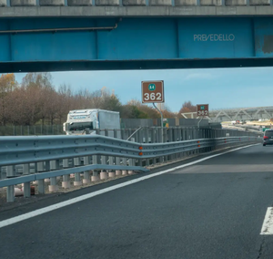 Équipement de sécurité routière pour la protection des autoroutes, des tunnels et des ponts - Product Image 6