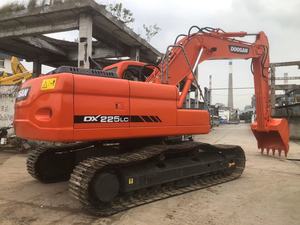 Excavatrice d'occasion Doosan DX225 de grande taille, 22 tonnes, excavatrice hydraulique DX300 avec moteur et boîte de vitesses d'origine, vendue à bas prix - Product Image 3