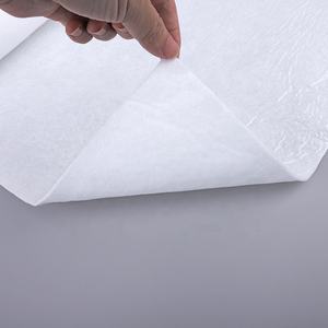 Tapis en polaire pour peintres 200g 220g 500g 1x25m Non-tissé Absorbant Compatible avec un support imperméable Peintures à l'huile pour les déversements en studio d'art - Product Image 1