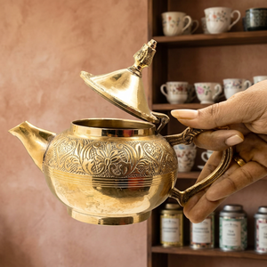 Oriental Brass Tea <b>Pot</b> With <b>Lid</b> And Handle Decorative Metal Kettle For Tea Serving - Product Image 6