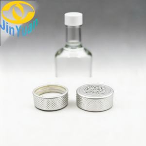 Personnalisation en usine, bouchons en aluminium écologiques personnalisables, matériau aluminium-plastique pour spiritueux et vodka. - Product Image 1