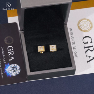 Оптовая продажа модных ювелирных изделий в стиле хип-хоп: серьги-гвоздики 8 мм с муассанитом VVS D, покрытые золотом, из серебра 925 пробы - Product Image 4