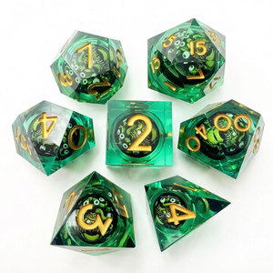 Juego de dados de resina de 7 piezas con borde afilado, núcleo líquido esmeralda, ojos de monstruo Cthulhu multiojos y números dorados para juegos de rol de mesa DnD - Product Image 4
