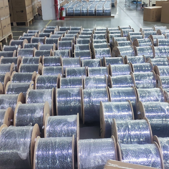 Shenzhen Fongko Cable Fiber Armored Fibra Optica 12 Hilos Adss Submarine 4 8 48 Core Fiber Optic Cable 1Km Price Per Meter Price