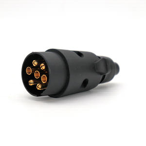 <span class=keywords><strong>7</strong></span> <span class=keywords><strong>broches</strong></span> <span class=keywords><strong>12v</strong></span> adaptateur de <span class=keywords><strong>prise</strong></span> de <span class=keywords><strong>remorque</strong></span> rond mâle <span class=keywords><strong>7</strong></span> voies N Type connecteur de remorquage avec capuchon en caoutchouc pour caravane voiture camion câblage léger - Product Image 1