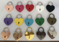 Cadenas d'amour en forme de coeur de serrure de mariage de pont de décoration en alliage de zinc coloré de bonne qualité