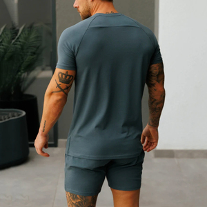 Set di T-shirt e Pantaloncini da <span class=keywords><strong>Uomo</strong></span> di Alta Qualità 220 Gsm con Logo Personalizzato Abbigliamento Sportivo Streetwear con Collo Rotondo - Product Image 4