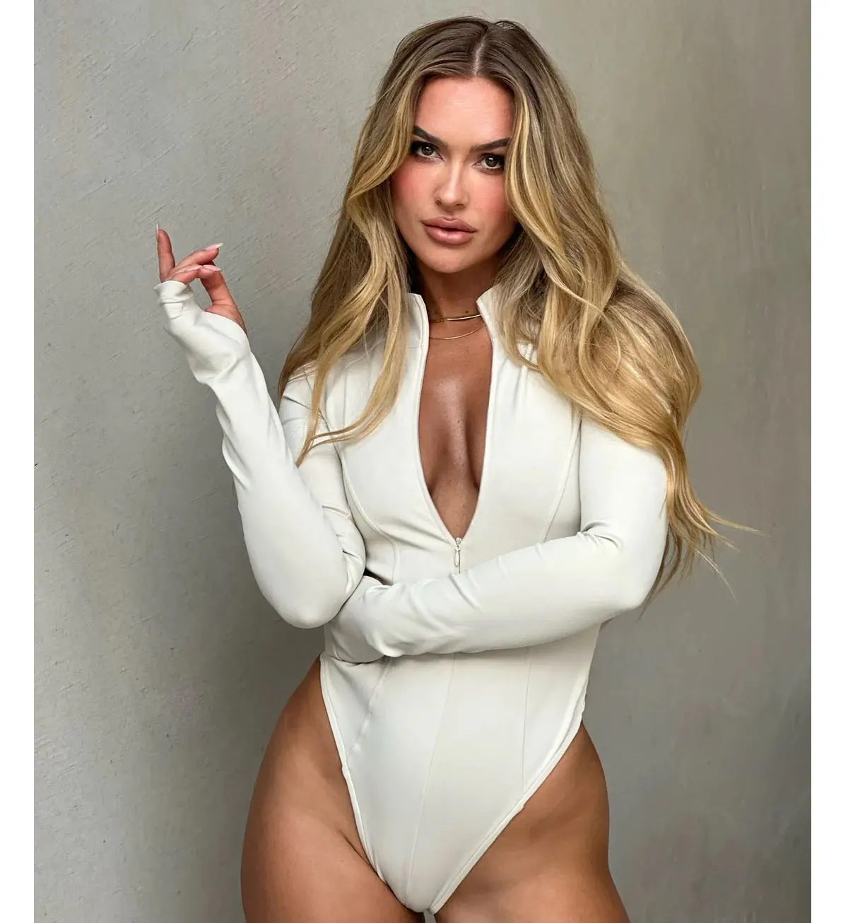 Di alta qualità OEM italia Carvico costume da bagno un pezzo manica lunga Rash Guard cerniera anteriore Design caldo Bikini costumi da bagno e costumi da bagno