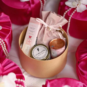 Bolsas de regalo de dulces de boda Caja de dulces de boda Bolsa de dulces de Navidad con flores decorativas y mango de perlas - Product Image 4