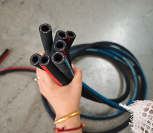 SAE R6 유압유, 연료 파이프 호스, 디젤 및 가솔린 연료용 NBR 고무, 20bar 호스, 공장 생산 제품 - Product Image 1