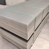 Feuille de PVC blanc laiteux, épaisseur 3 mm, panneau opaque à haute diffusion de lumière avec service de découpe