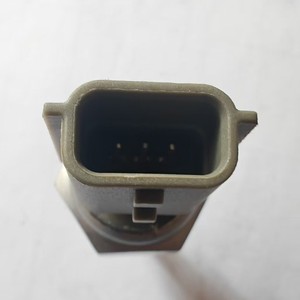 Sensor de Temperatura Rebis 8200561499 de Conexión Rápida para Vehículos Renault - Product Image 3