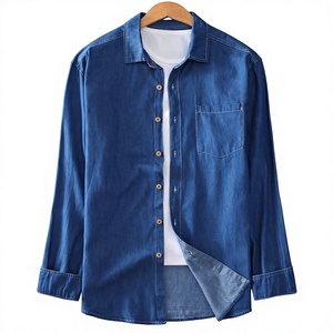 Camisa de mezclilla informal de manga larga para hombre, camisa clásica de algodón con botones, ajuste cómodo para actividades diarias y viajes - Product Image 2