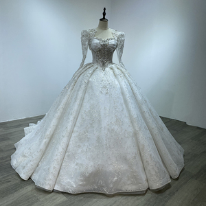 Robes de mariée blanches de luxe sans manches avec traîne et manches amovibles Wm24 - Product Image 1