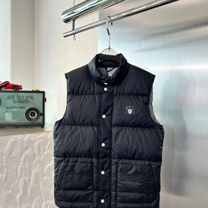 Gilet en duvet personnalisé avec capuche et gilet en duvet populaire au <span class=keywords><strong>Canada</strong></span>, gilet matelassé <span class=keywords><strong>sans</strong></span> manches en duvet d'oie de luxe Freestyle - Product Image 2