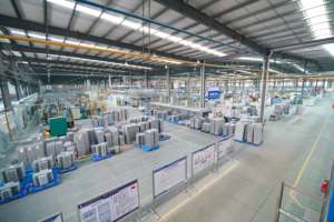 Radiatore ad acqua in plastica per Suzuki <span class=keywords><strong>Grand</strong></span> <span class=keywords><strong>Vitara</strong></span> <span class=keywords><strong>2005</strong></span> 2006 2008 accessori per parti del motore radiatore 1770065 j10 1770065 j30 - Product Image 4