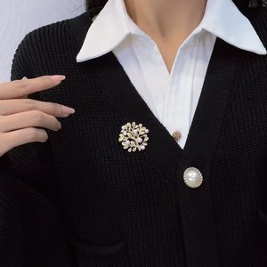 Broche de Perlas de Agua Dulce al por Mayor y al Detal, Broche Redondo Brillante con Forma de Estrella, Casi Impecable, Moderno, Chapado en Diamantes, para Regalos y Ocasiones Especiales - Product Image 4