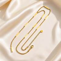 Collier en acier inoxydable plaqué or avec pendentifs étoile de mer et perles, bijoux délicats sur le thème de l'océan pour femme, idéal pour les vacances d'été à la plage