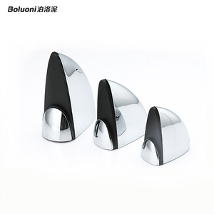 Support de fixation en verre réglable en métal Boluoni Eagle Beak pour étagère et cloison, noir - Product Image 1
