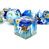 En gros, ensemble de dés polyédriques en résine sculptés sur mesure avec autocollants superposés pour jeux de rôle, D&D et jeux de société, bords tranchants -L14