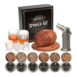 Set Regalo per Uomo: Kit Infusore per Cocktail con 6 Aromi di Trucioli di Legno, Affumicatore per Whisky con Torcia - Product Image 1