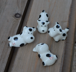 Upclayhome Pris De Steak Restaurant Personnalisé Noir Angus Taureau Vache En Céramique Animal Logo Baguettes Titulaire - Product Image 1