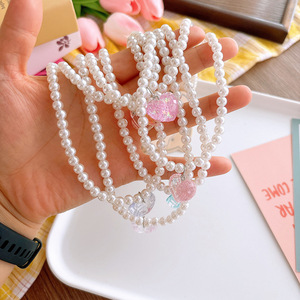 Nouveau collier pour <span class=keywords><strong>fille</strong></span>, accessoire d'été, imitation perle, simple, princesse, cœur scintillant, chaîne de clavicule - Product Image 1