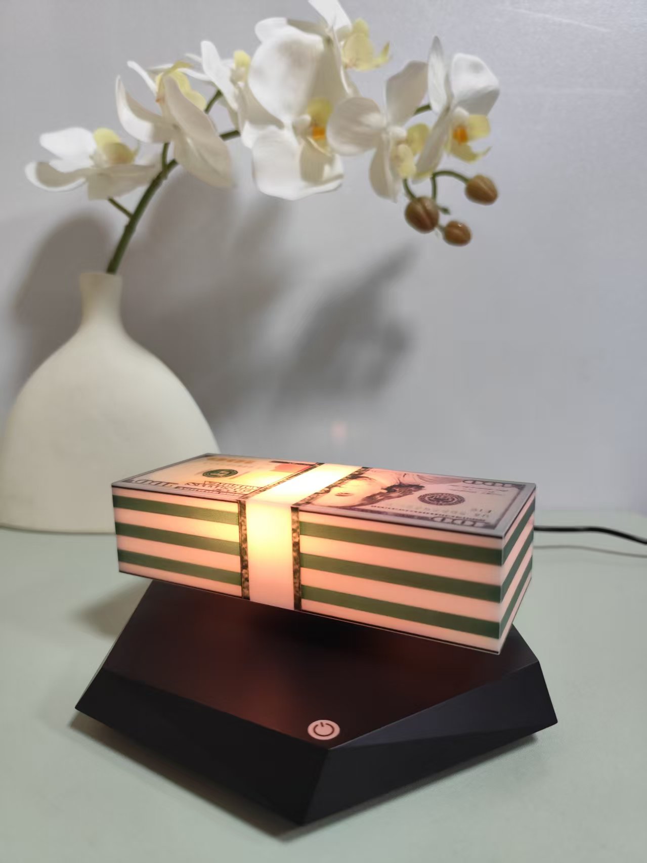 Hexagonal base with remote control