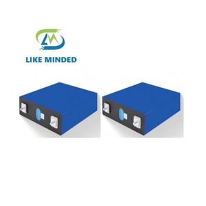 Celda LF230 de 230Ah LiFePO4 con Alta Seguridad y Estabilidad para Infraestructuras Críticas - Product Image 2