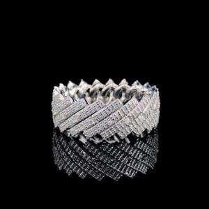 Bague de luxe en argent sterling 925 avec diamants Moissanite et pierres VVS, bijoux personnalisés pour un style contemporain - Product Image 2