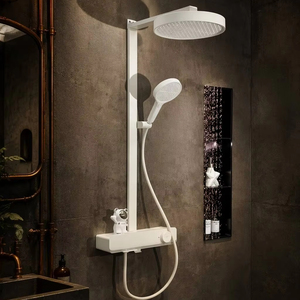Robinet <span class=keywords><strong>de</strong></span> <span class=keywords><strong>baignoire</strong></span> chromé à poignée unique <span class=keywords><strong>de</strong></span> haute qualité, design moderne, barre coulissante, montage mural, installation facile, jet <span class=keywords><strong>de</strong></span> pluie poli - Product Image 1