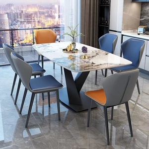Ensemble <span class=keywords><strong>de</strong></span> table à manger contemporaine avec <span class=keywords><strong>6</strong></span> <span class=keywords><strong>chaises</strong></span>, surface en marbre, base en X noire, <span class=keywords><strong>chaises</strong></span> bicolores, salle à manger, maison familiale - Product Image 5