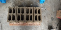 Machine à fabriquer des blocs de ciment Prix Chine Machine automatique de moulage de blocs de béton pour briques de ciment