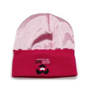Fodera rivestita in raso di seta personalizzata all'interno di rosa invernale in maglia da uomo donna ricamo con logo cappelli berretti con fodera in seta satinata - Product Image 5