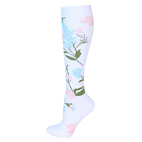 Chaussettes de compression montantes en tricot pour femme, de haute qualité, collection automne, avec revers et logo sur le dessous, série Flora, vente en gros
