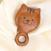 Peigne à coussin d'air en bois en forme de chat, avec tête pour brosser les poils, vente en gros du fabricant. Peigne à air portable pour la maison
