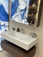 Meuble de salle de bain étanche moderne avec miroir, lavabo en céramique et robinet avec LED