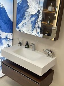 Mueble de Baño Impermeable Moderno con Espejo, Lavabo de Cerámica y Grifo con LED - Product Image 5