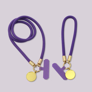 Lanière universelle de dragonne de téléphone portable Essentiels de voyage personnalisés avec charme de sublimation - Product Image 4