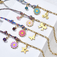 Pulsera de Cuentas Estilo Francés con Diseño de Margarita Oceánica |   Cadena de Acero Inoxidable, Joyería Boho para Vacaciones en la Playa, Venta al por Mayor para Mujer