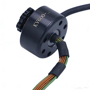 Moteur brushless étanche 3115 900KV : Puissance pour la caméra - Drones de course FPV intégrés avec télécommande de 9 à 11 pouces - Product Image 2