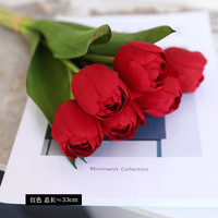 Bouquet de tulipes en soie de haute qualité à 6 têtes, fleurs artificielles réalistes, décoration murale moderne pour la maison, pour Noël, le Nouvel An, la Saint-Valentin