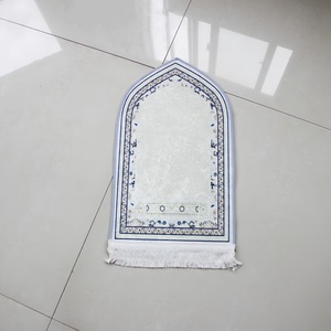 Soft and Plush <b>Prayer</b> <b>Mat</b> with Tassels Printed Crystal Velvet Living Room Carpet for Absorption and Comfort - Product Image 2