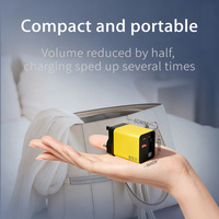 Super UK PLUG 3-in-65W Kabel Tipe-C Retractable Pengisi Daya Desktop PD Pengisian Cepat Aksesoris Grosir Pengisi Daya untuk Ponsel Laptop
