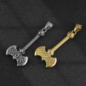 Pendentif hache en acier inoxydable style païen nordique, bijoux unisexe viking plaqué or pour hommes, idéal pour les fêtes ou les occasions chrétiennes - Product Image 2