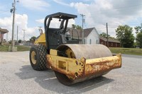 Rouleau compresseur Bomag 211D-3 d'occasion Rouleau compacteur Bomag 211D Rouleau à tambour unique