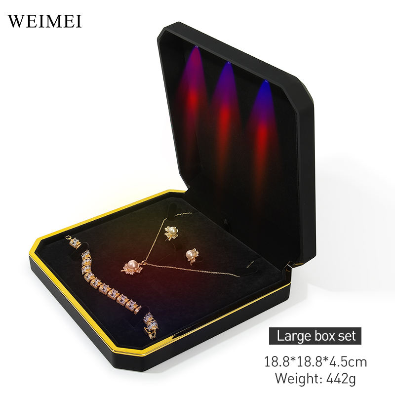 กล่องจี้ L