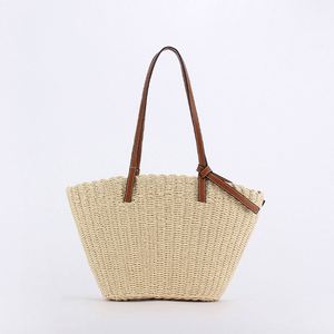 กระเป๋าถือสานฟางโบฮีเมียนสำหรับเดินทางฤดูร้อน ทำมือ แฟชั่นสำหรับผู้หญิง สะพายไหล่เดียว ใช้ได้ที่ชายหาด - Product Image 2