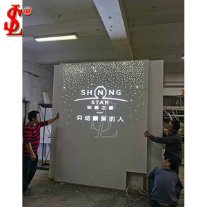 ตู้โชว์เครื่องประดับหรูหราแบบตั้งพื้น ตกแต่งร้านบูติก ชั้นวางโชว์แบบทาวเวอร์ ดีไซน์ทันสมัยเรียบง่าย เคาน์เตอร์นาฬิกา โซลูชั่นตกแต่งร้านค้าครบวงจร - Product Image 4